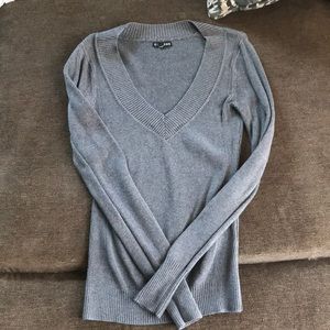 Express v neck sweater